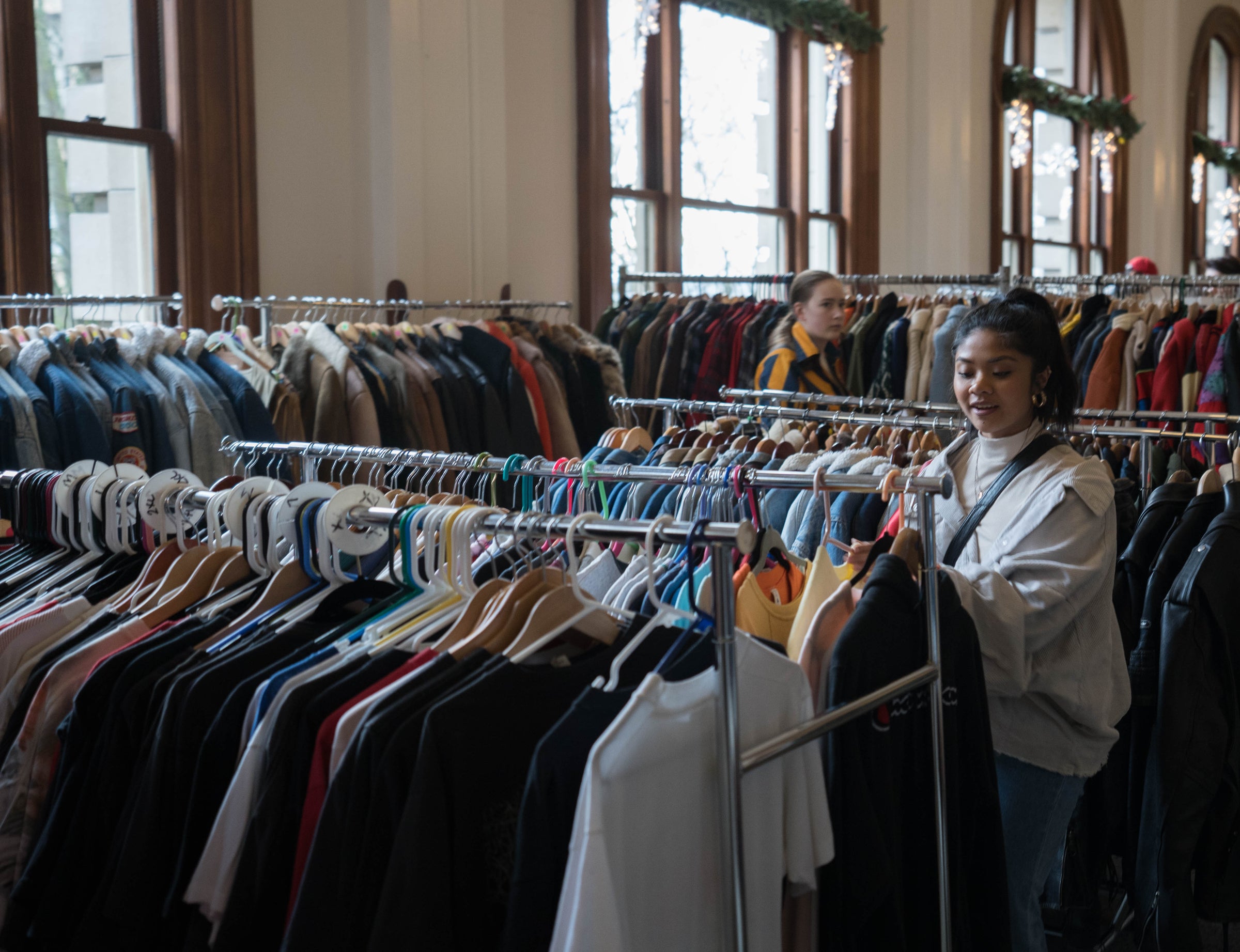 A Vintage Fashion Tour of Tacoma: 6 Small Businesses Bringing Fashion to  You - SouthSoundTalk